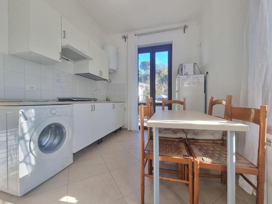 -5 Min From Bus Stop-Free Parking Roma Exterior foto