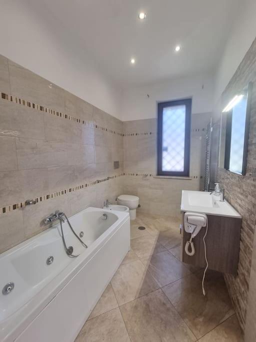 -5 Min From Bus Stop-Free Parking Roma Exterior foto